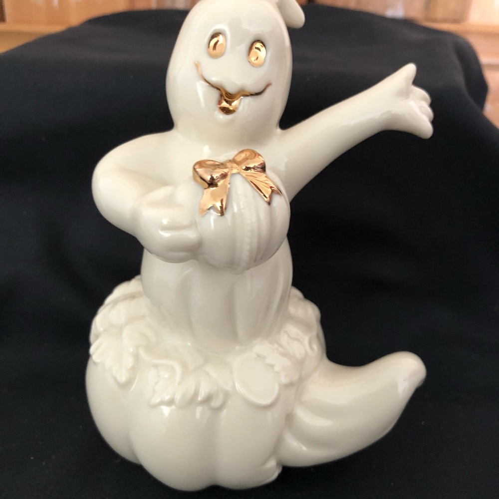 👻 Lenox Retired Ghost-Art Collectable-Glass